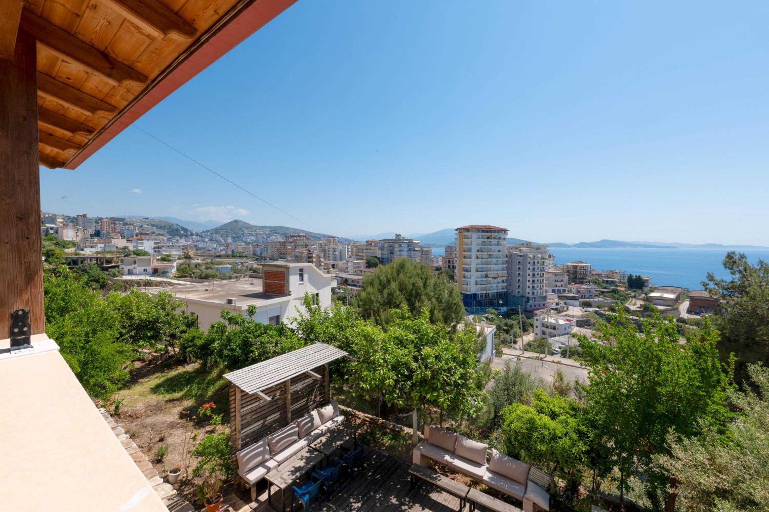 Apartments Villa Luxor