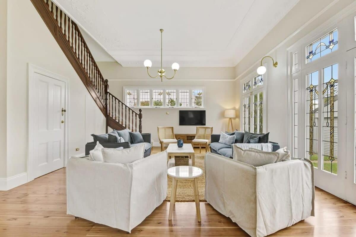 Kilarra House - Heritage Home on Byng St Sleeps 10