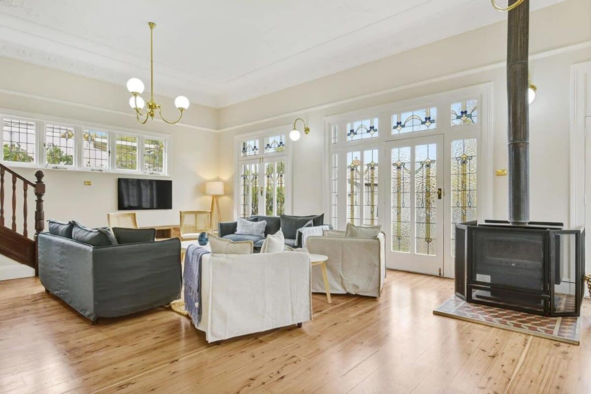 Kilarra House - Heritage Home on Byng St Sleeps 10