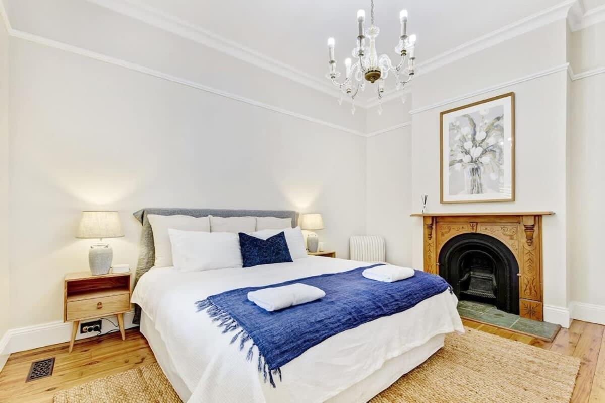 Kilarra House - Heritage Home on Byng St Sleeps 10