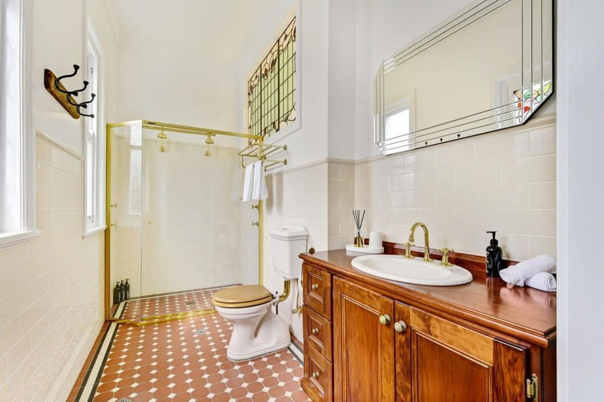 Kilarra House - Heritage Home on Byng St Sleeps 10