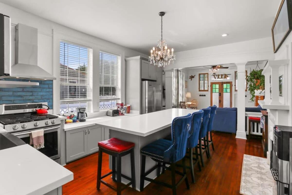Beautiful Historic Mid City Home view 2