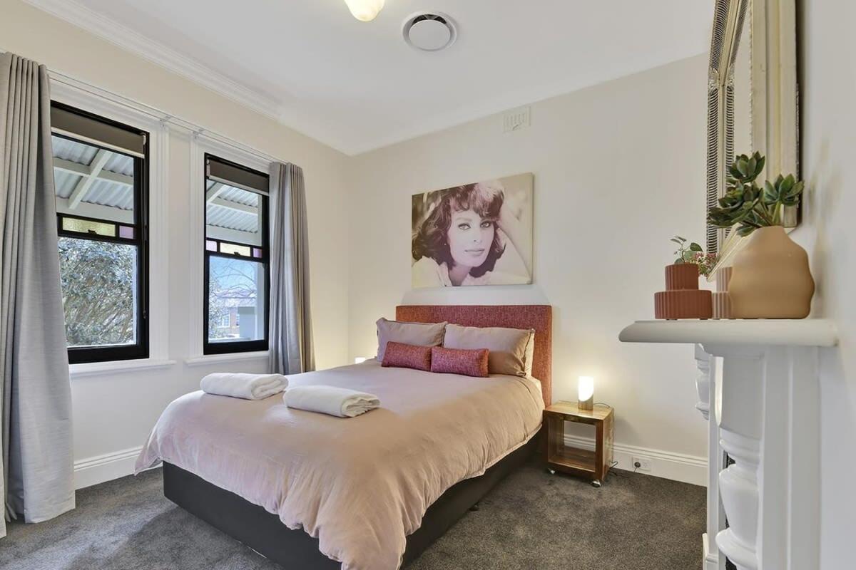 Best Nest on March Cosy Home in CBD Firepit