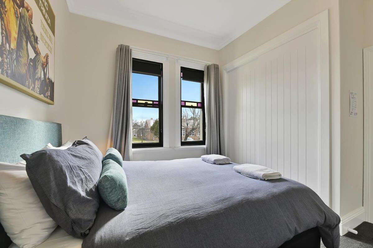 Best Nest on March Cosy Home in CBD Firepit