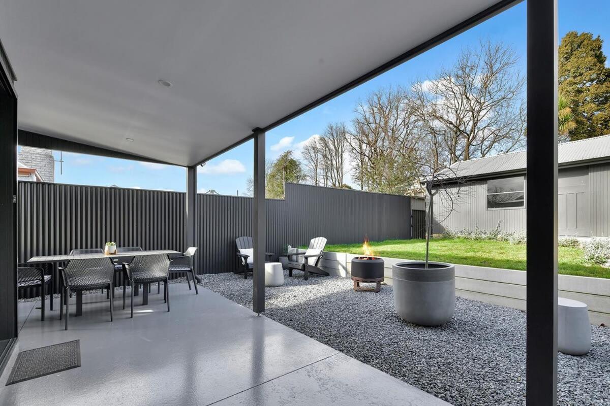 Best Nest on March Cosy Home in CBD Firepit