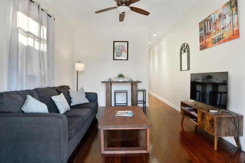 Fabulous Franklin 2BD steps from St Claude Ave view 5