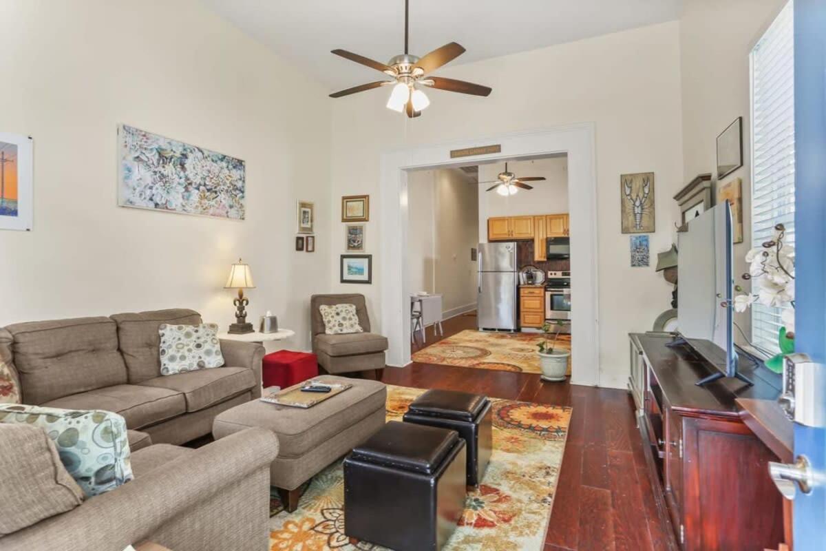 Art Filled Sanctuary in the Heart Of Mid City view 2