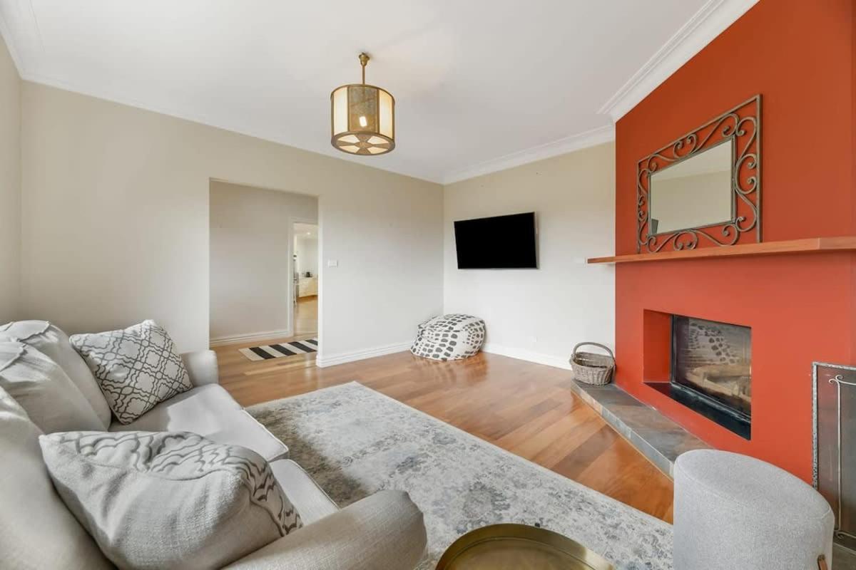 Borenore Retreat Huge Family Home Amazing Views