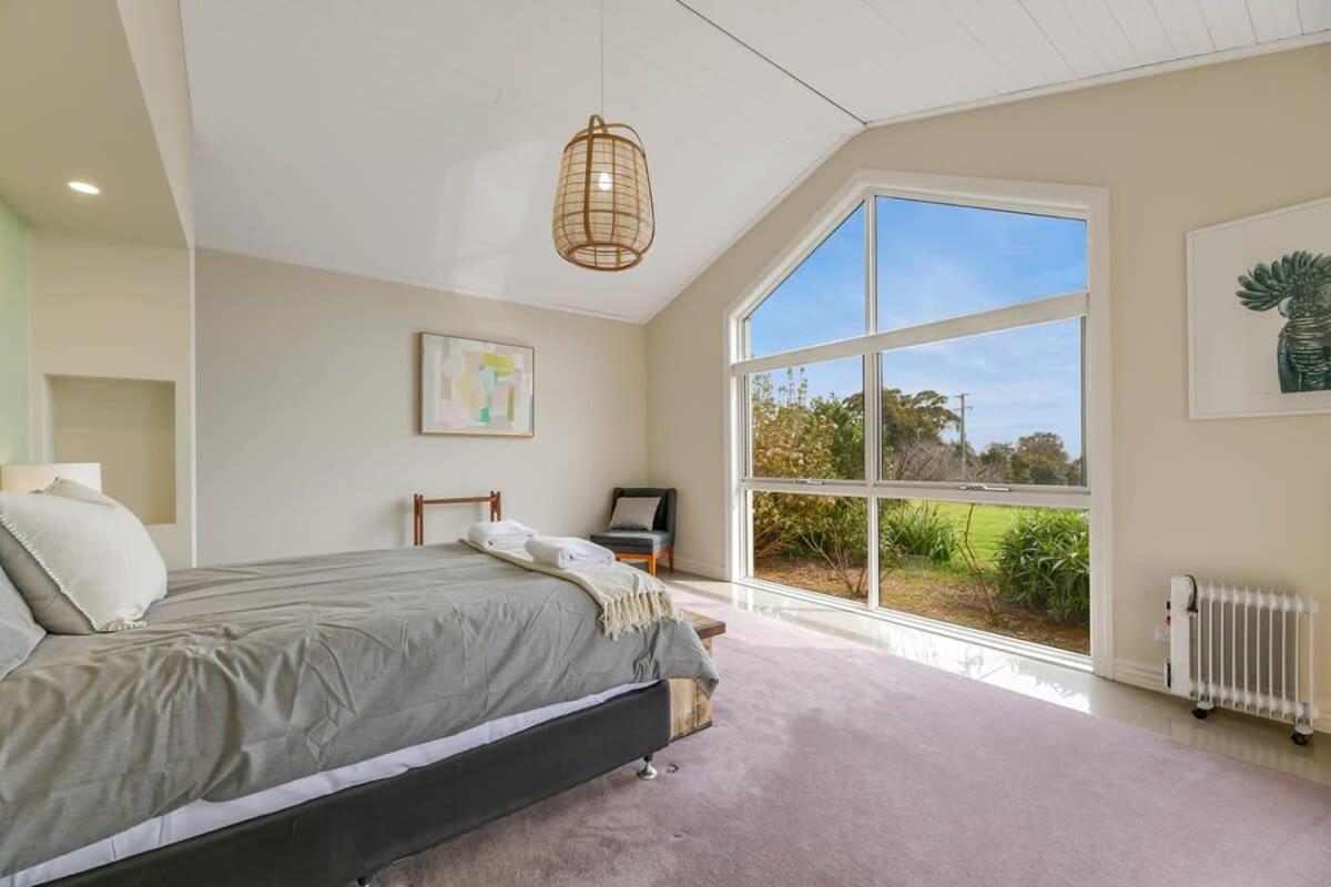 Borenore Retreat Huge Family Home Amazing Views
