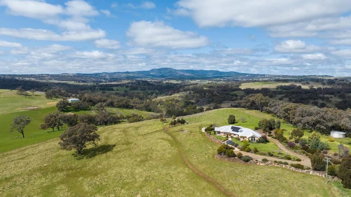 Borenore Retreat Huge Family Home Amazing Views