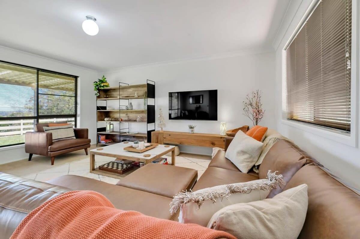 Narambla Estate - Rural Retreat, Luxe Hideaway