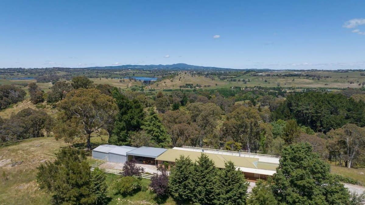 Narambla Estate - Rural Retreat, Luxe Hideaway