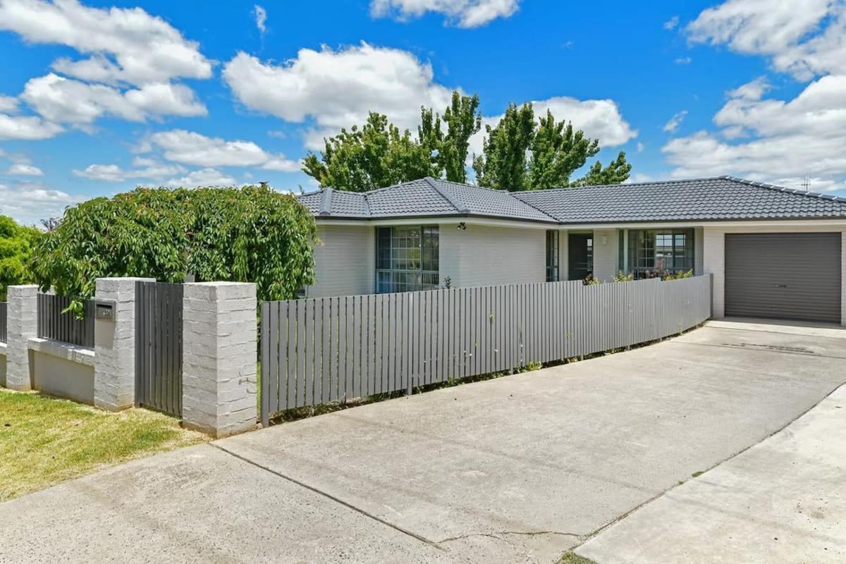 Anson Abode - CBD Home, Modern Sophistication