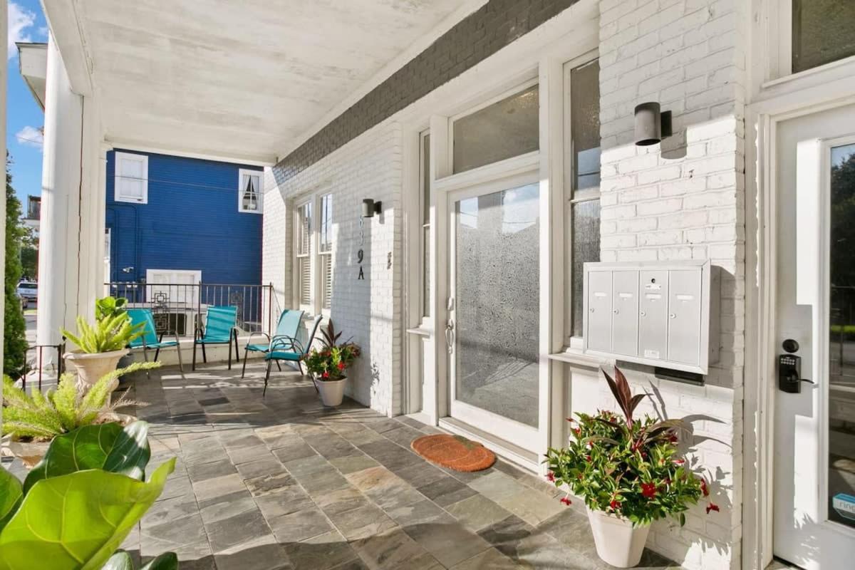 Modern pristine stunning 2BD Garden District Apt view 3