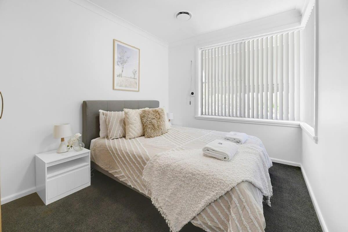 The Family Retreat - Near Mt Panorama & Racecourse