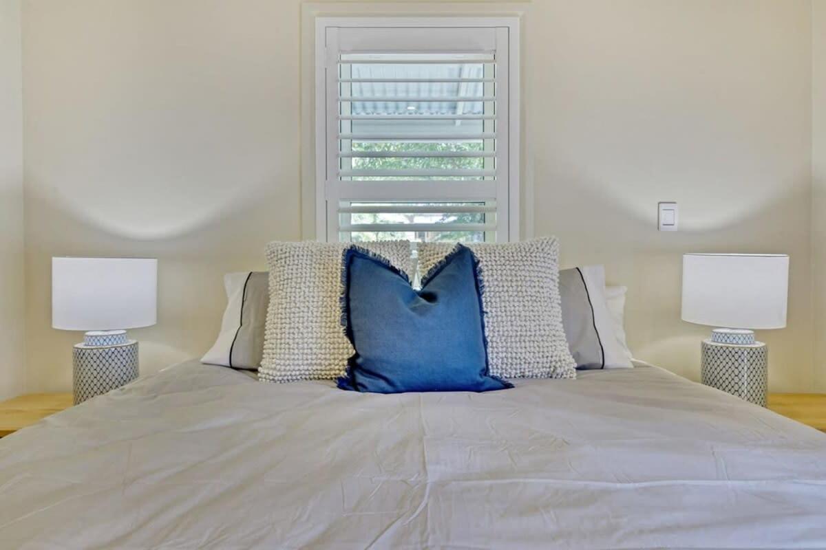The Sampson Haven - Luxe CBD Getaway, Dog Friendly