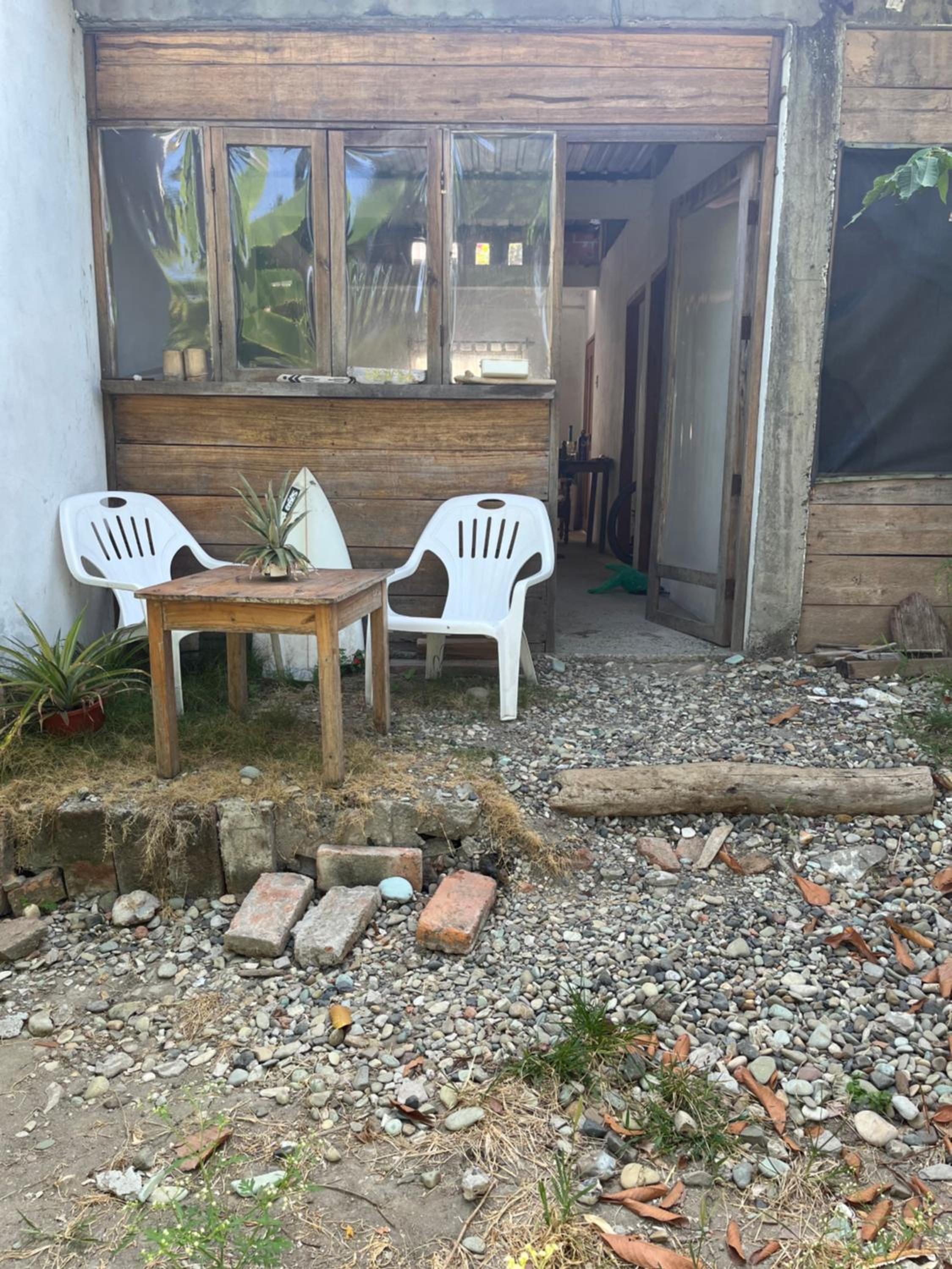 Casita con linda jardín a 1minutos de la playa view 4