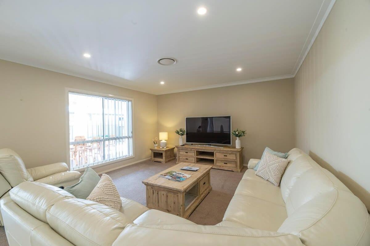 Parkside Getaway - Pool, Family Entertainer
