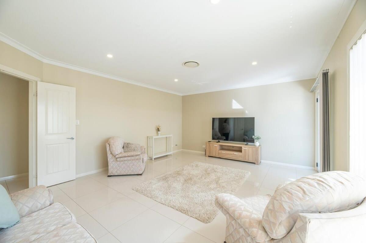 Parkside Getaway - Pool, Family Entertainer