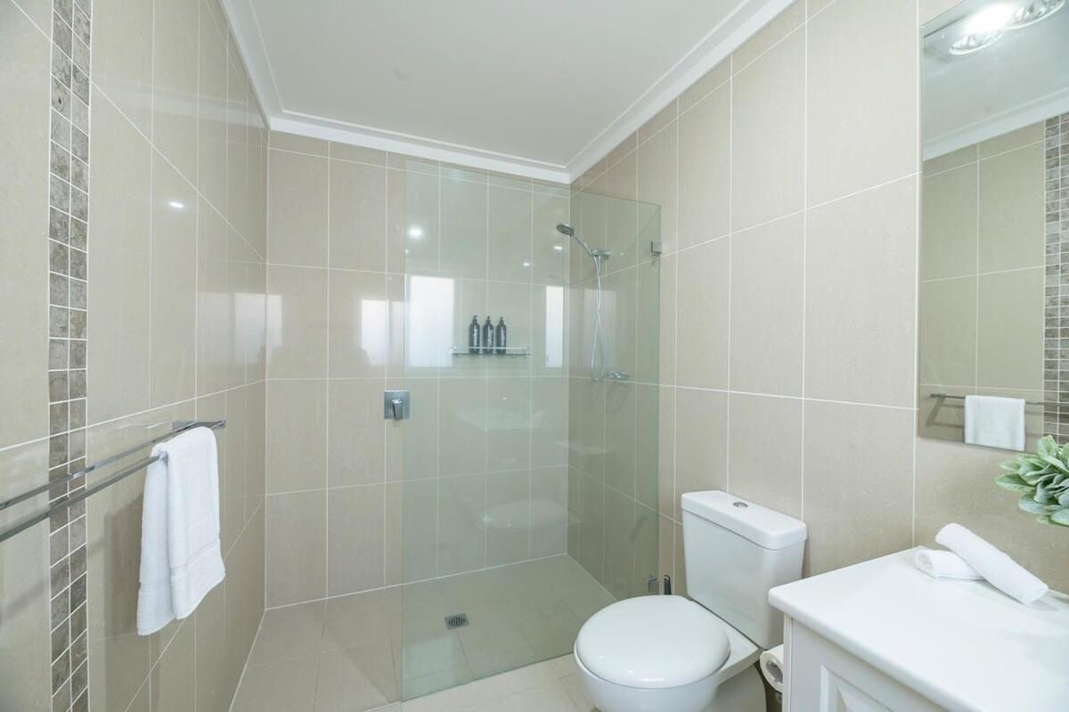 Parkside Getaway - Pool, Family Entertainer