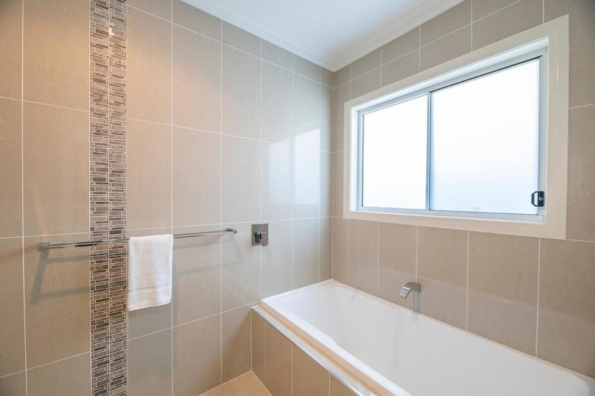 Parkside Getaway - Pool, Family Entertainer
