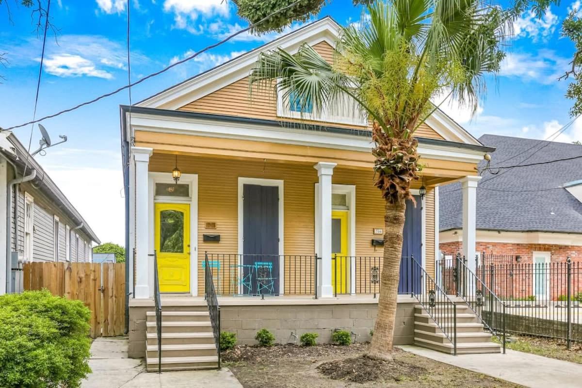 New Orleans Vacations - 5Bed StreetCar Retreat w Outdoor Entertaining - Property Image 1