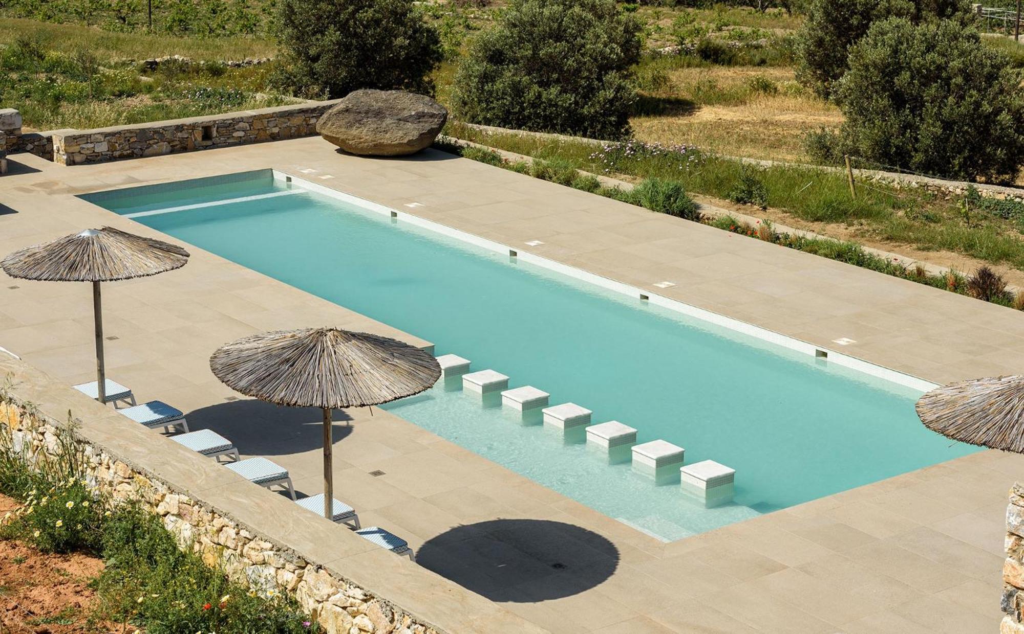 Outstanding new villa with great pool area and panoramic sea view