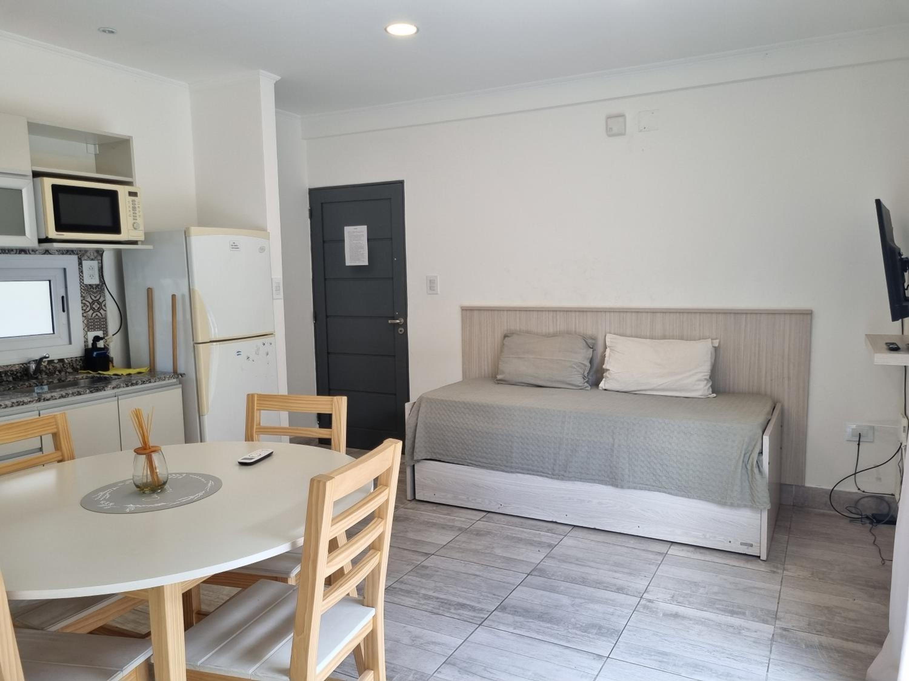 Excelente Departamento con patio