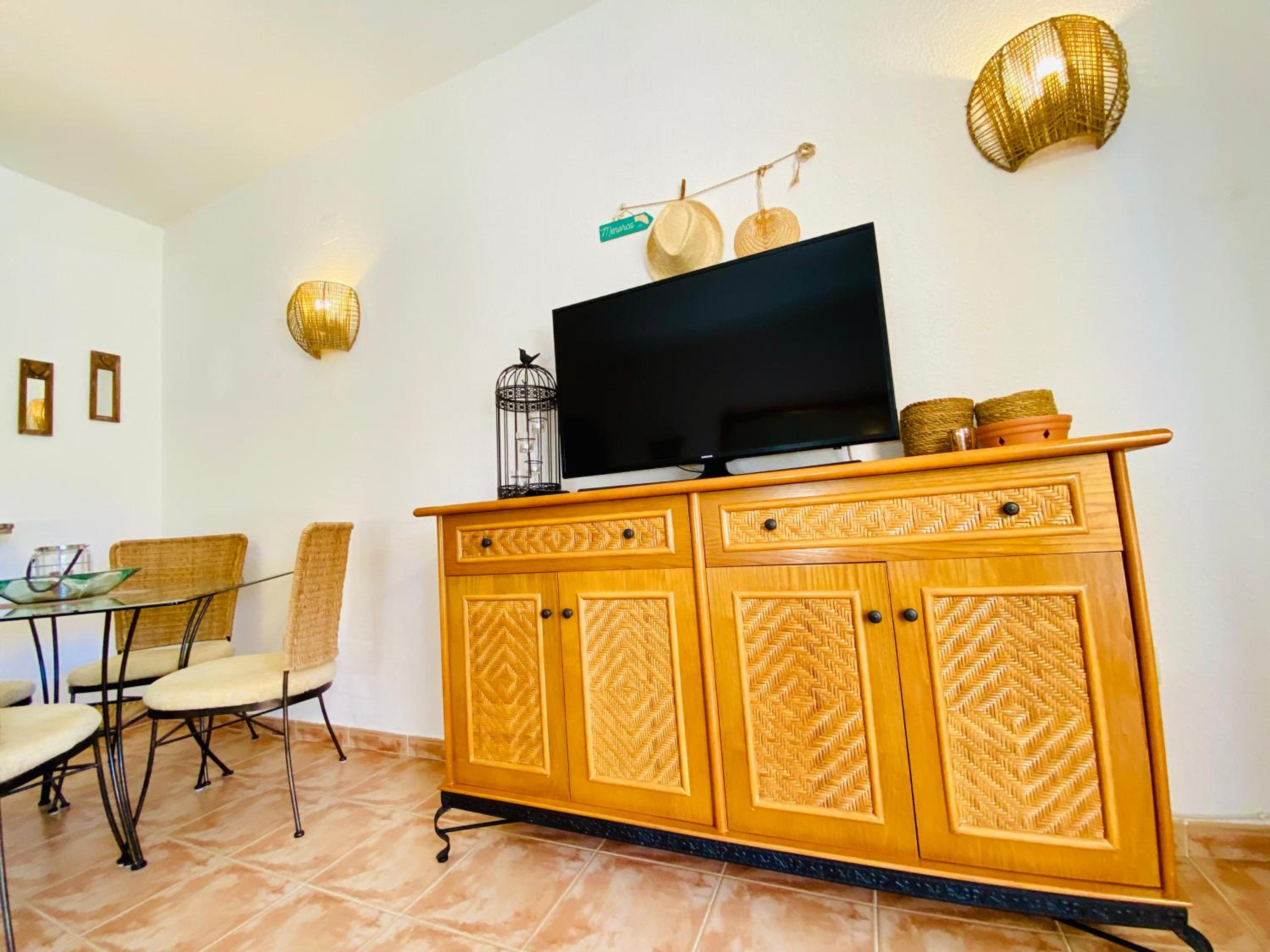 Montacala Holidays House