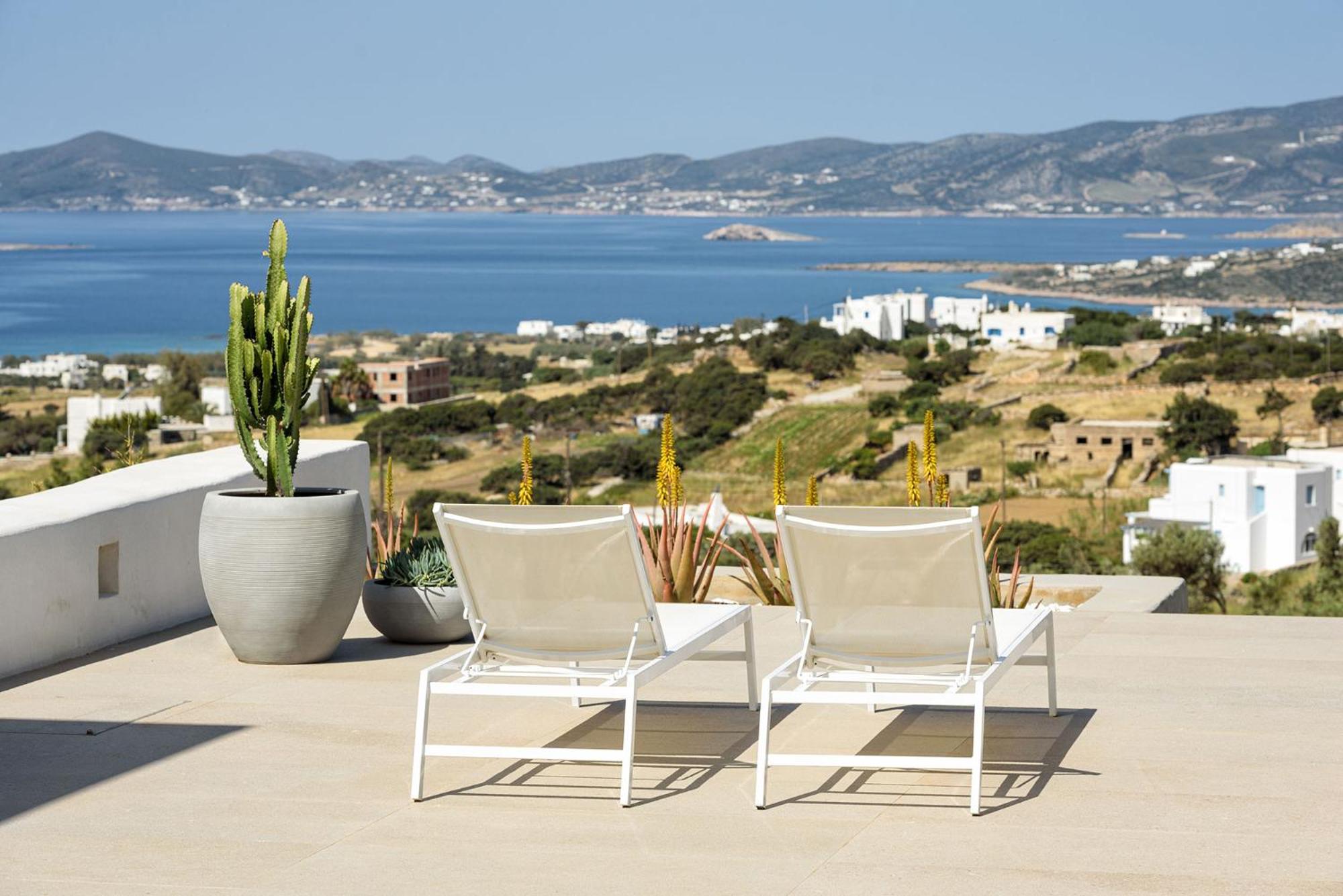 Outstanding new villa with great pool area and panoramic sea view
