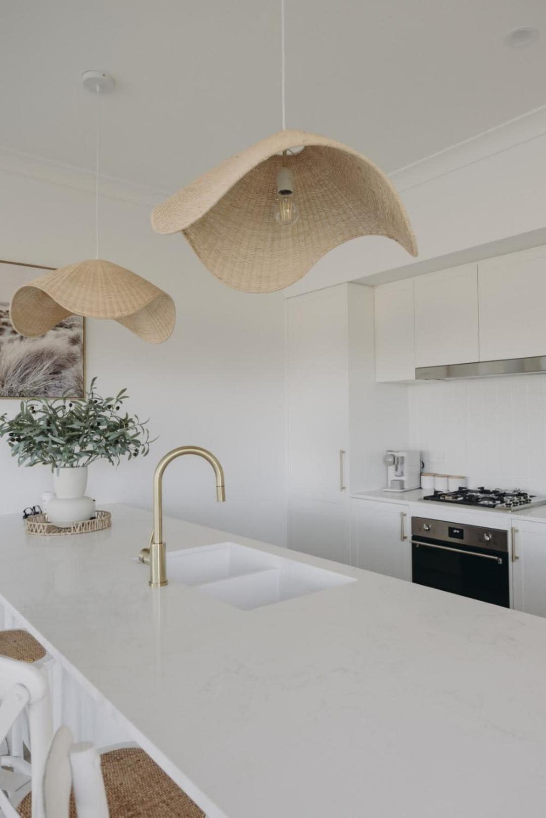 Macquarie - Sleek & Stylish, Countryside Views