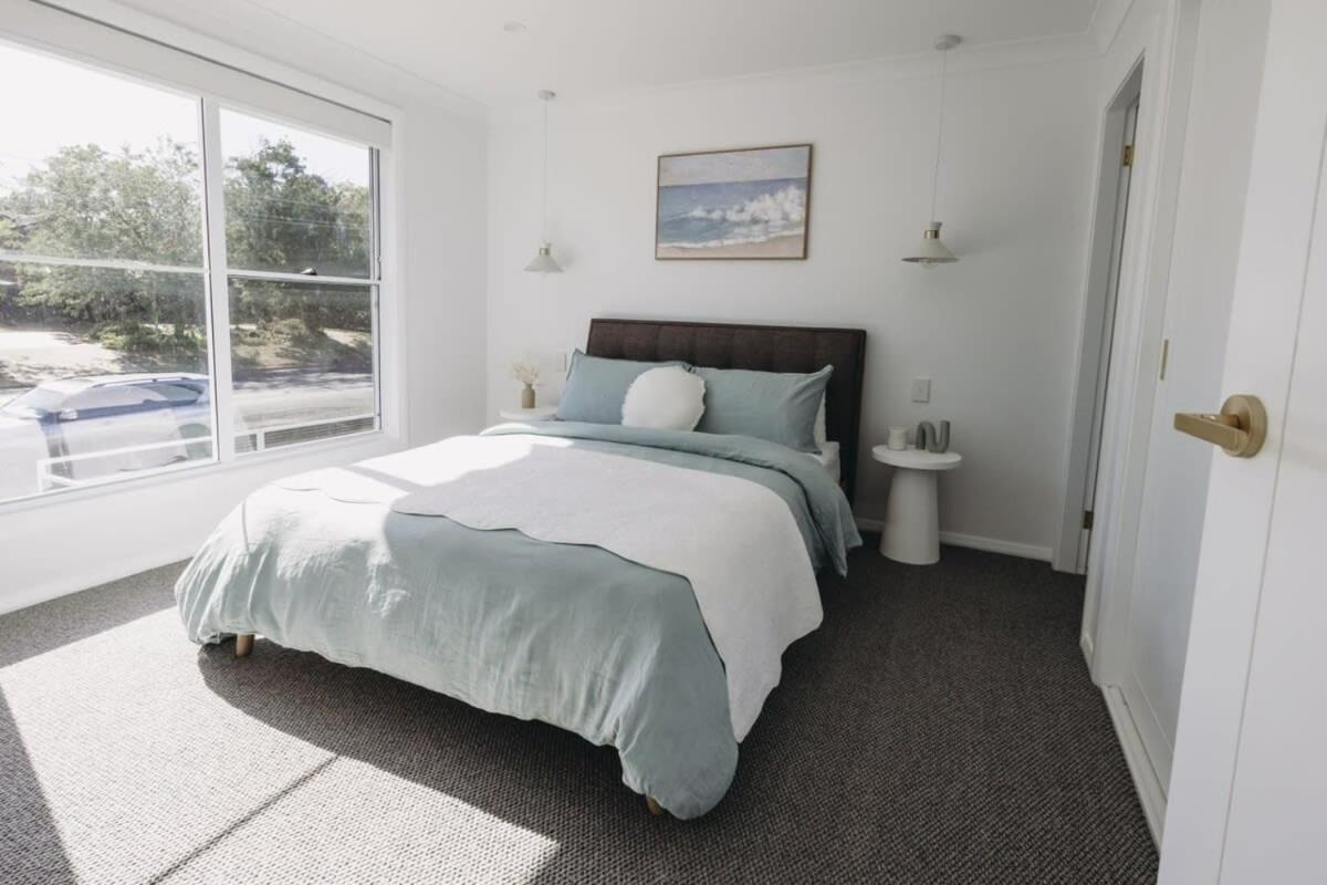 Macquarie - Sleek & Stylish, Countryside Views