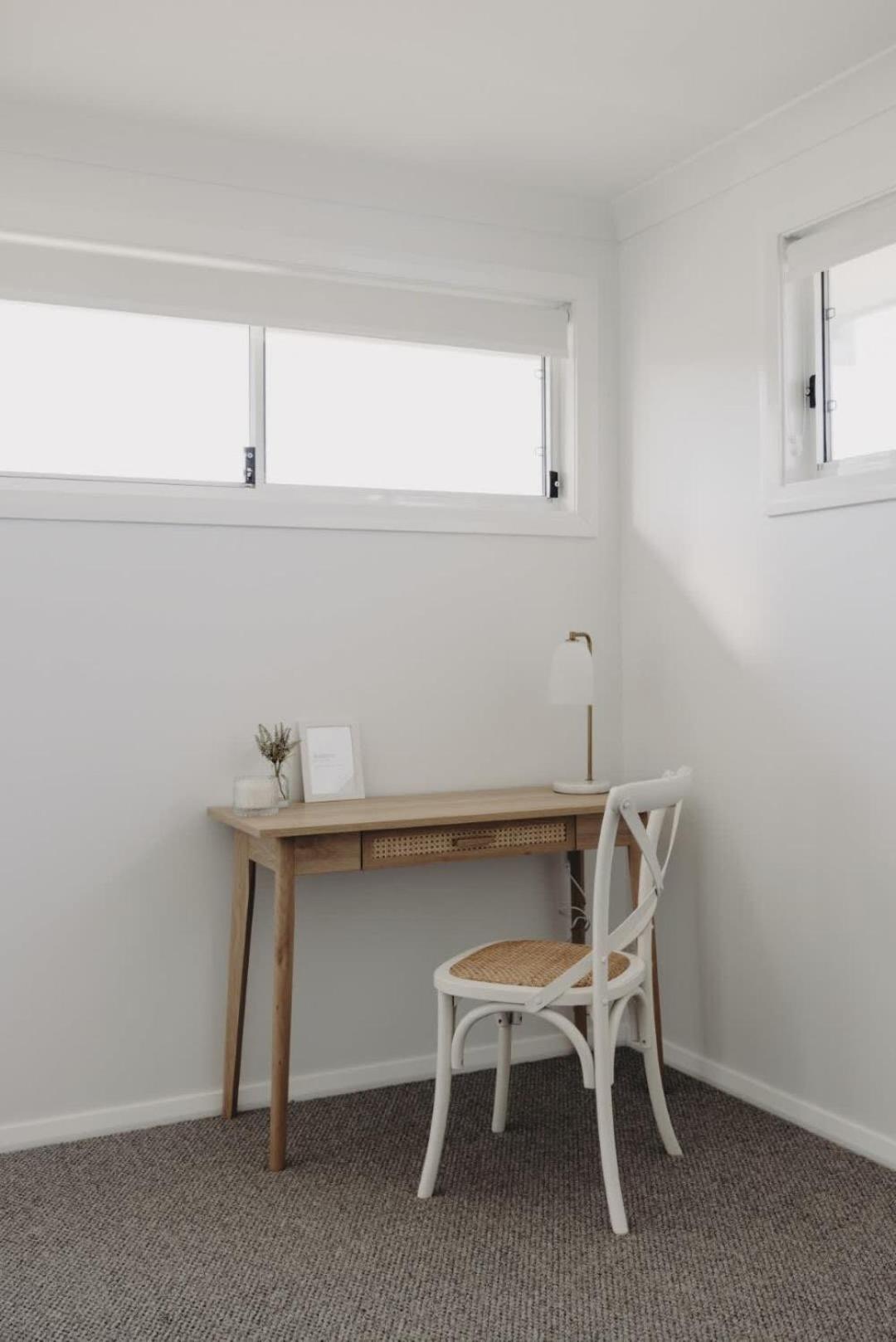 Macquarie - Sleek & Stylish, Countryside Views