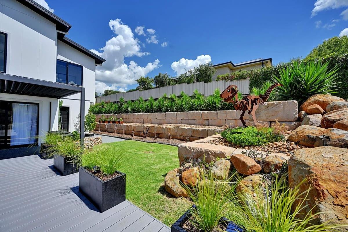 Grand Stirling - Elite Escape, Unparalleled Luxury