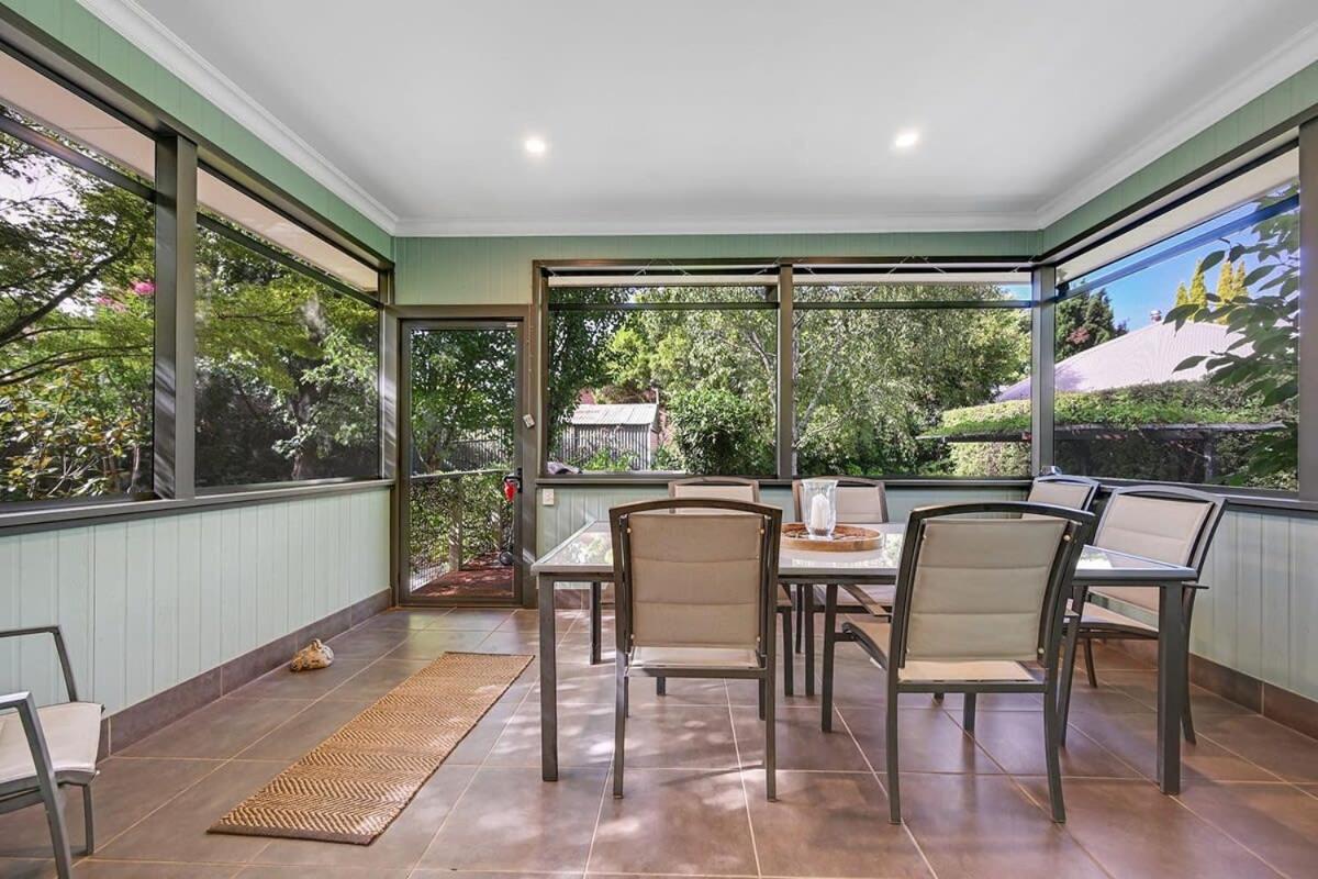 Hideaway on March - Close to CBD & Duntryleague