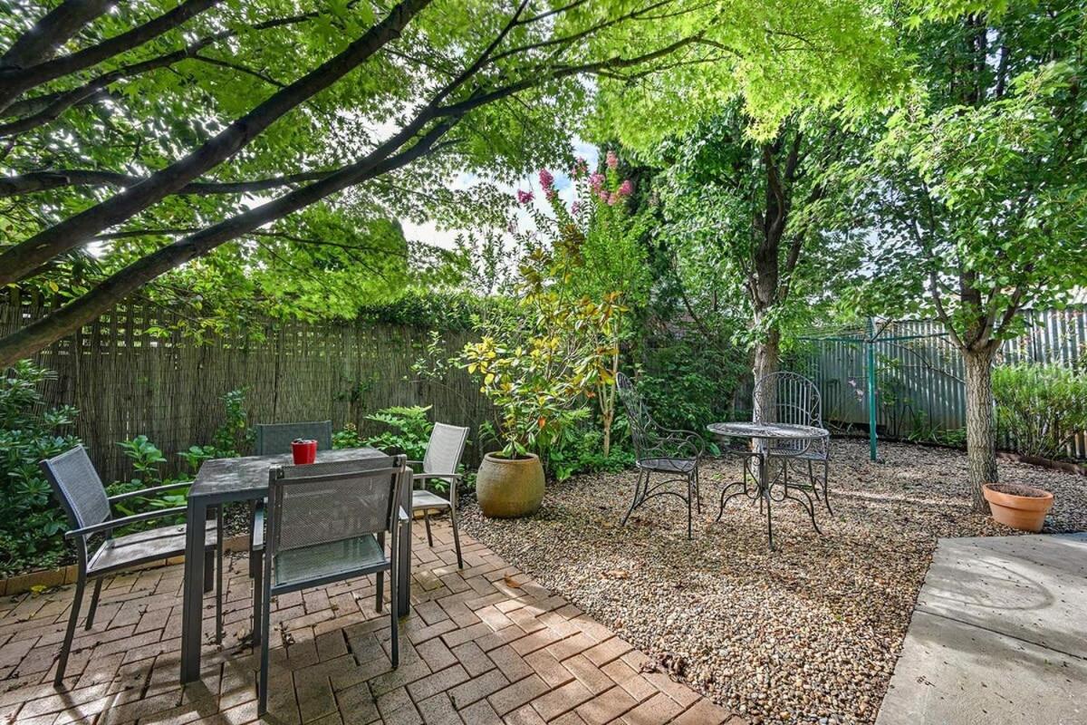 Hideaway on March - Close to CBD & Duntryleague