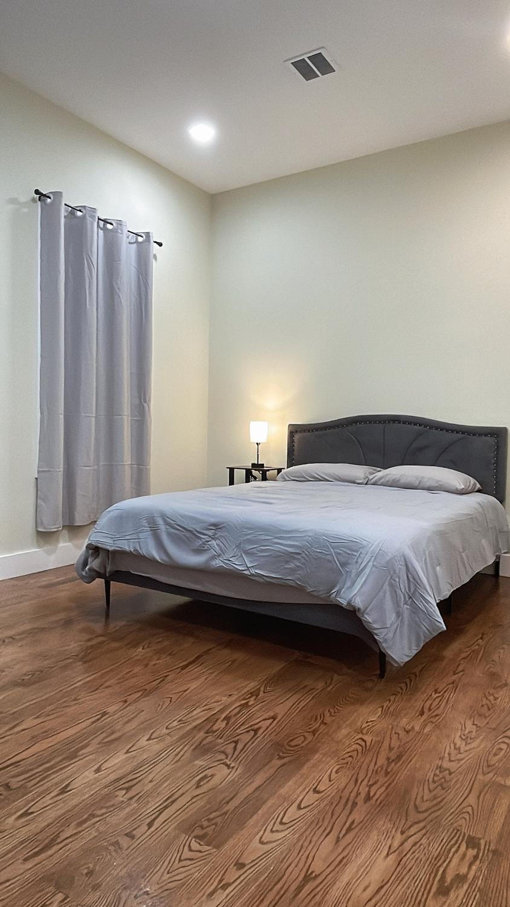 luxurious big house view 3