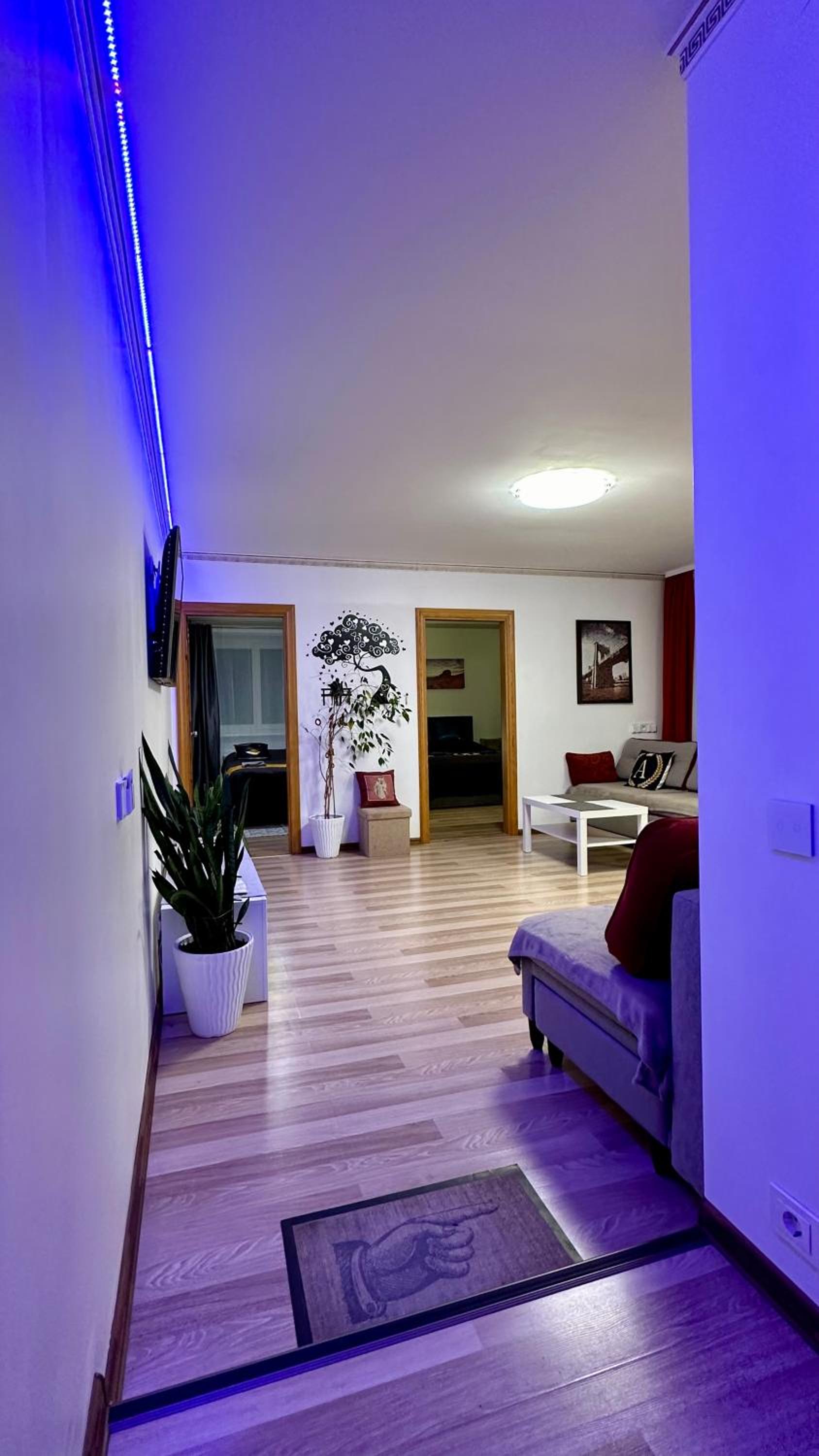 NeriesApartment No.2 Bedrooms Modern Suite In Centrum view 2