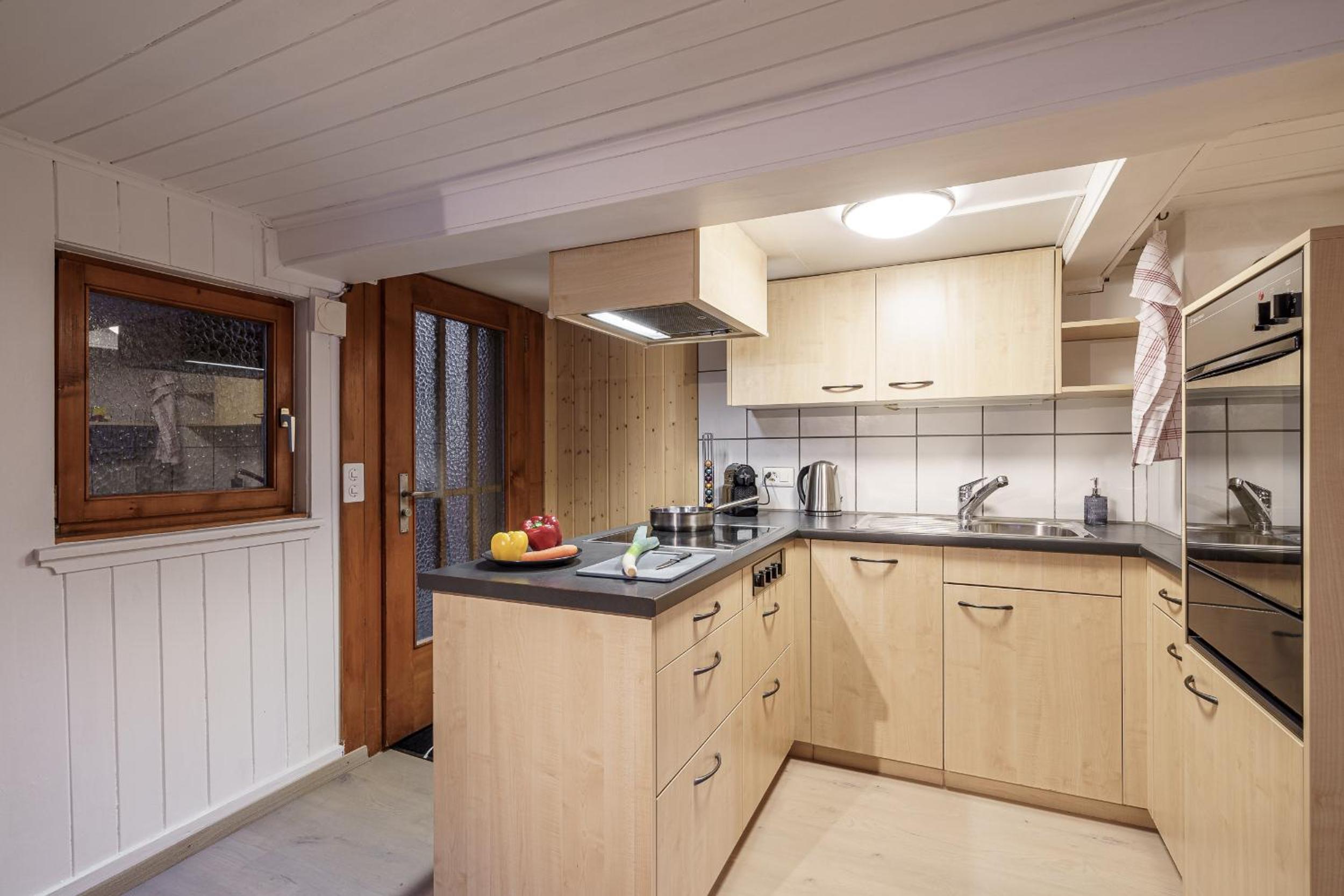 StayBrienz - Lake Brienz Family Holiday Apartment