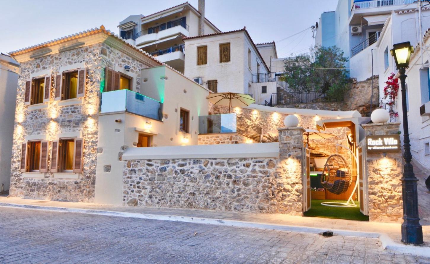 Villasonboard Rock Villa 3 Bed, 3 Bath, Jacuzzi, Seaside Ermioni