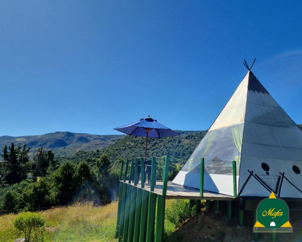 Glamping Mafer 4 Tipi pequeño
