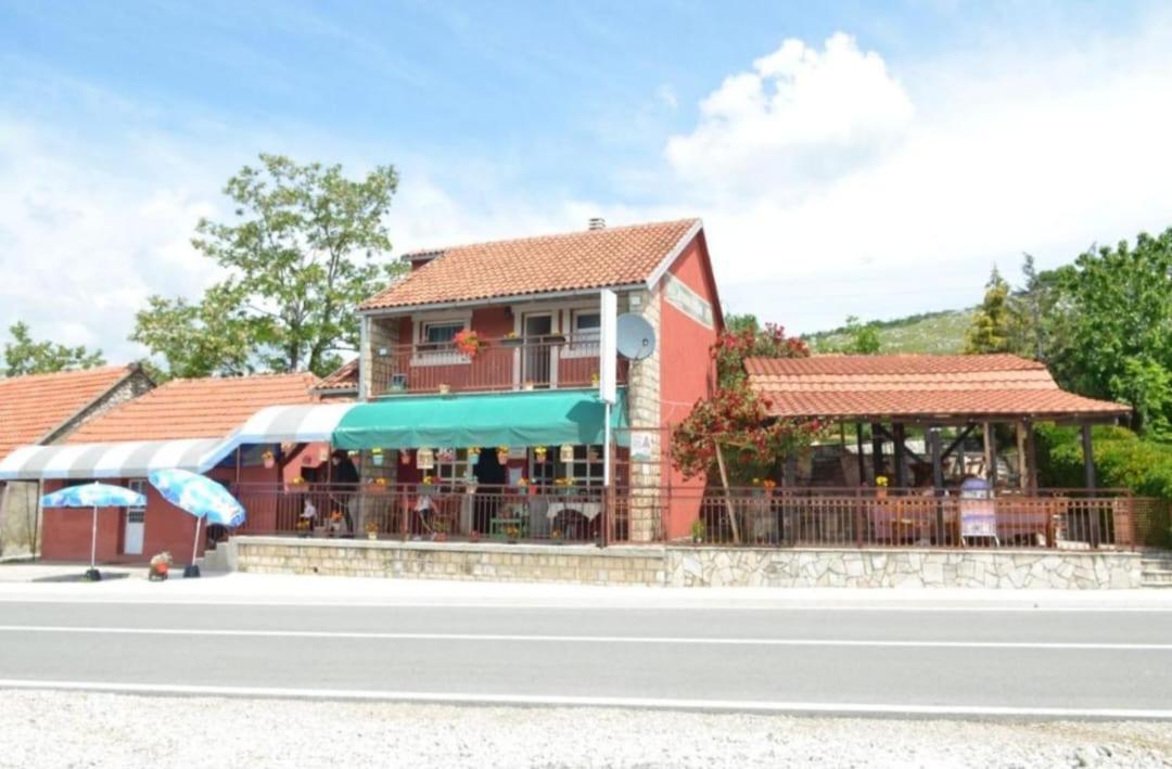 Seosko domaćinstvo STAREVINA