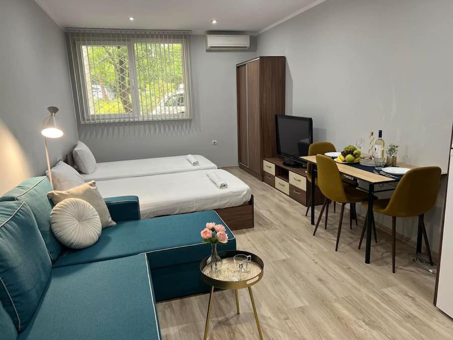 Nomadic Travelers Apartment
