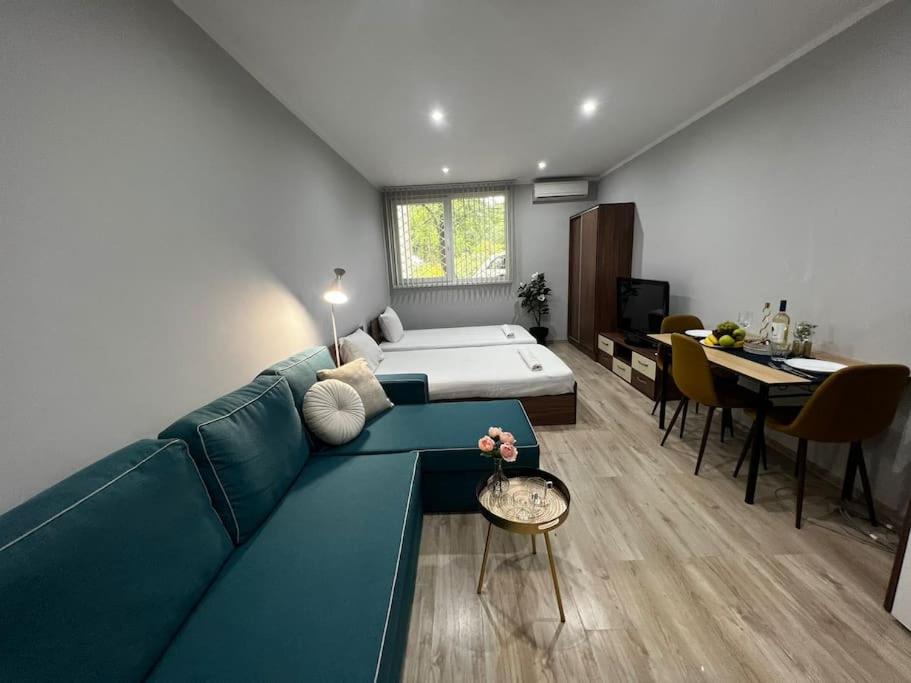 Nomadic Travelers Apartment