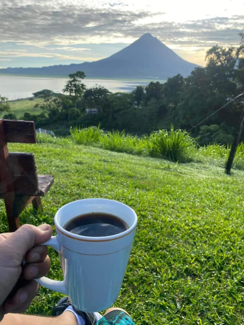 Sunset Inn Arenal B&B