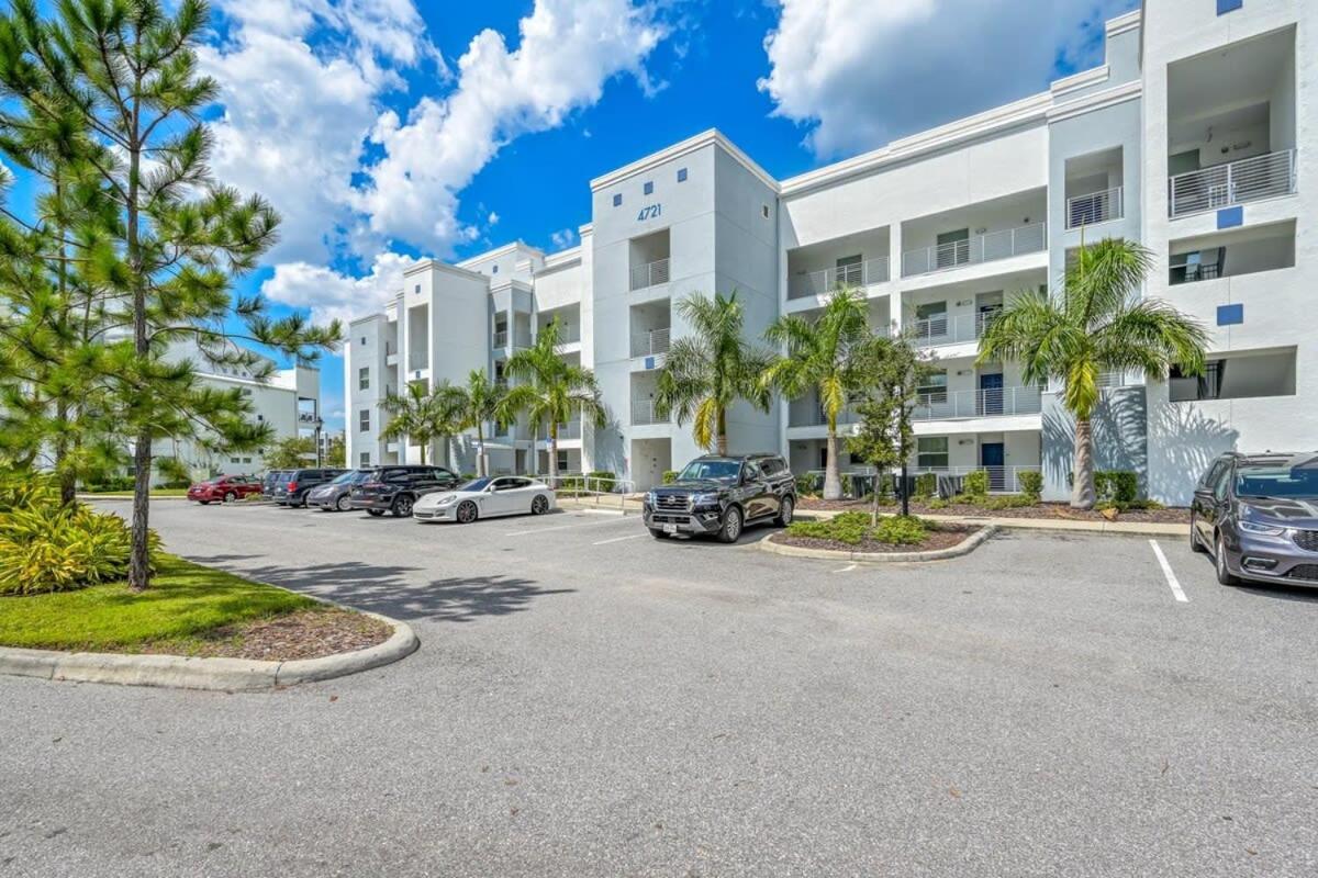 Superb Spacious Condo Prime Resort view 4