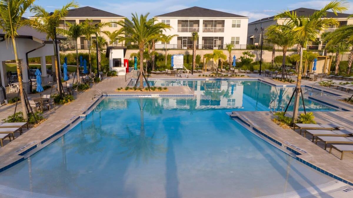 Champions Gate Oasis 4BR Vacation Haven view 5