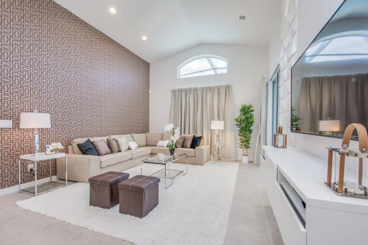 Premium Comfort - Beautiful Home Private Pool
