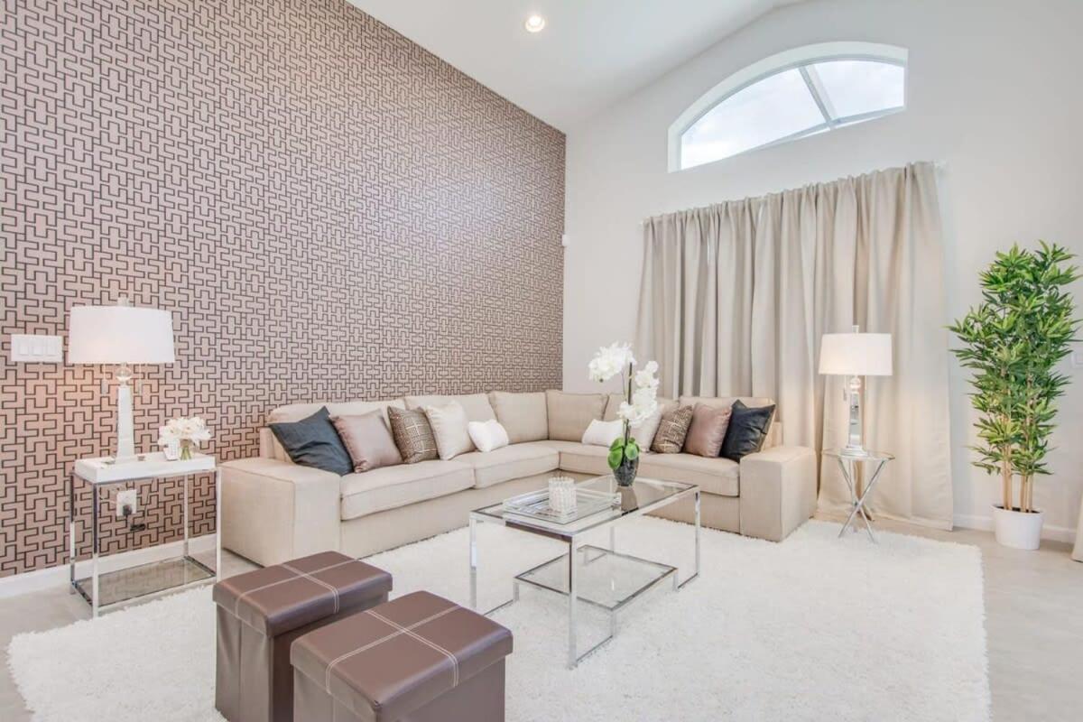 Premium Comfort - Beautiful Home Private Pool