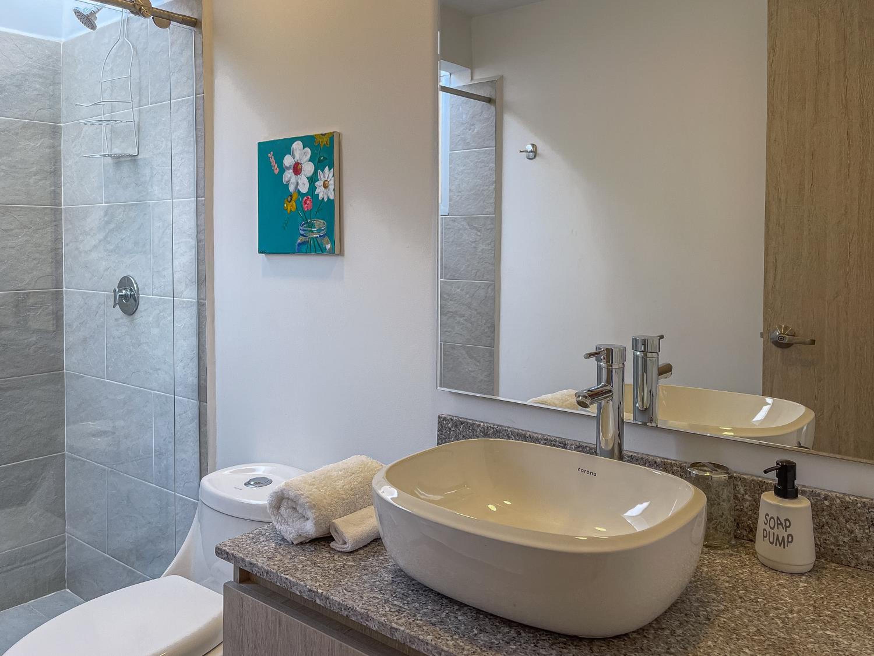Casa Campestre Nueva y Familiar + Jacuzzi + Wifi